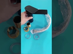 OEM / ODM hỗ trợ vòi bồn tắm một tay cầm vòi phòng tắm xoay