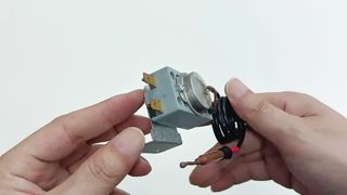 Công tắc điều chỉnh nhiệt độ mao mạch bán nóng